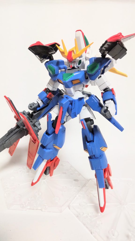 金剛リアルモード鋼丸をイメージしたもう一つのリアルモード。スターウイニングガンダムⅡの特徴として、二つのリアルモードを戦況に応じて使い分けられるようにしました。二つのリアルモードを違和感無く両立させるように工作するのがなかなか大変でした…😓