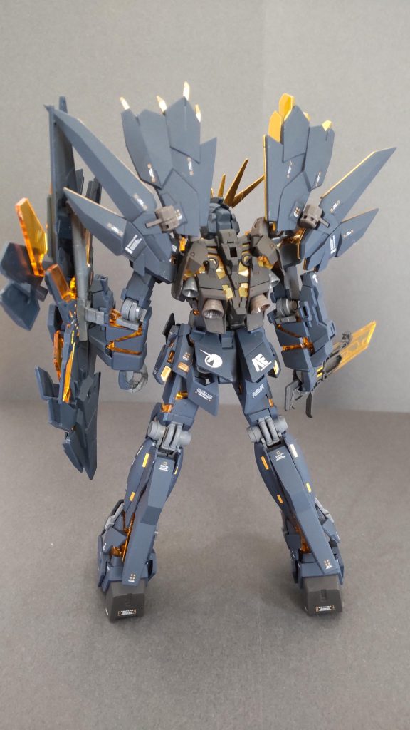 バックも情報量が多い🙄変形させたい訳じゃないので自分的にはHGで満足です😊