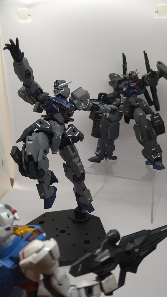 踊れ!ガンヴォルヴァ！♪〜アン☆ドゥ☆トロァ〜♪！！スレッタ「ワ、ワタシの知らない武器が内蔵されているのか!?」 