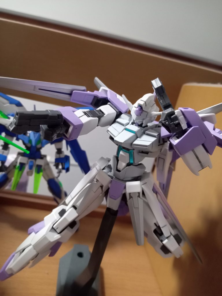 二丁拳銃もたせたらあまりにもお似合いだったので採用しました