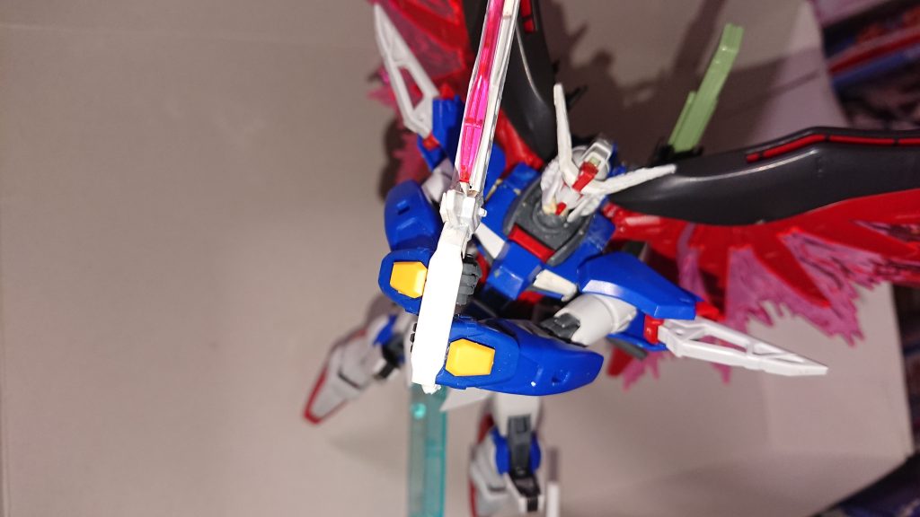 二代目のhgceデスティニーガンダムをspec2にしてみました。