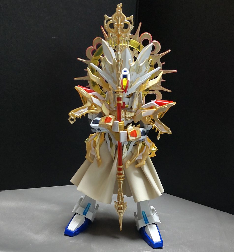 腕パーツをHGのにした事で両手持ちが出来る