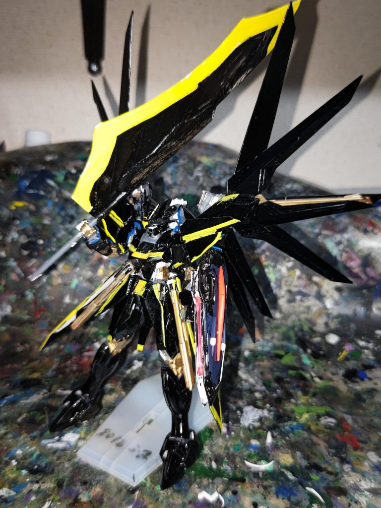 ブラックナイトライジングフリーダムガンダム–5枚目/制作者：Boloxo1460村雨