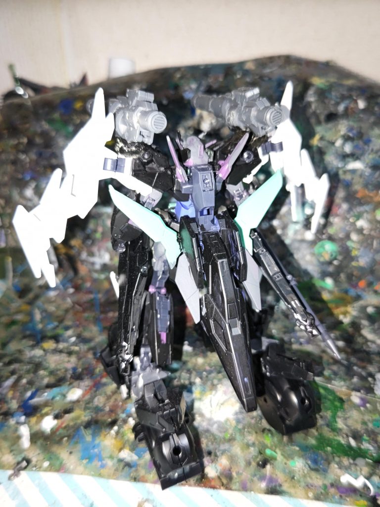 プルタインガンダムエヴァルツォーネ–2枚目/制作者：Boloxo1460村雨