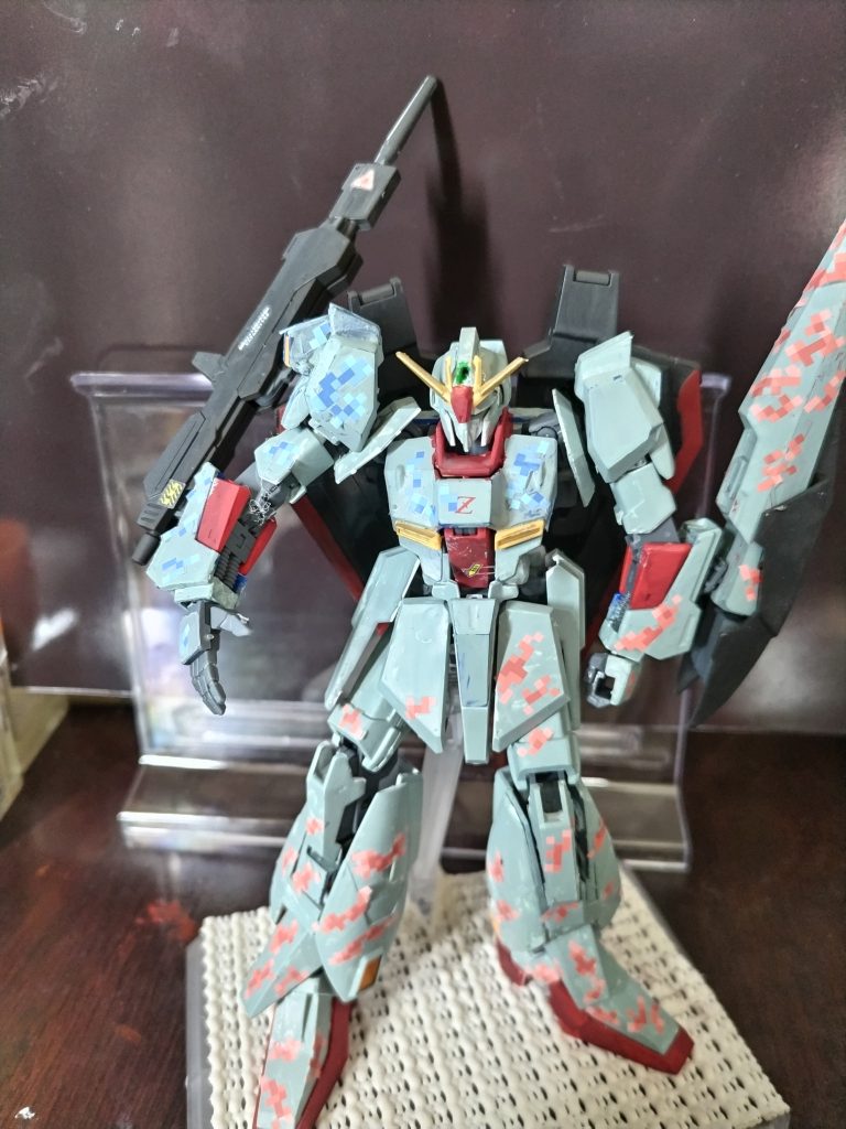 ゼータガンダム（ピクセル迷彩）–8枚目/制作者：うみ