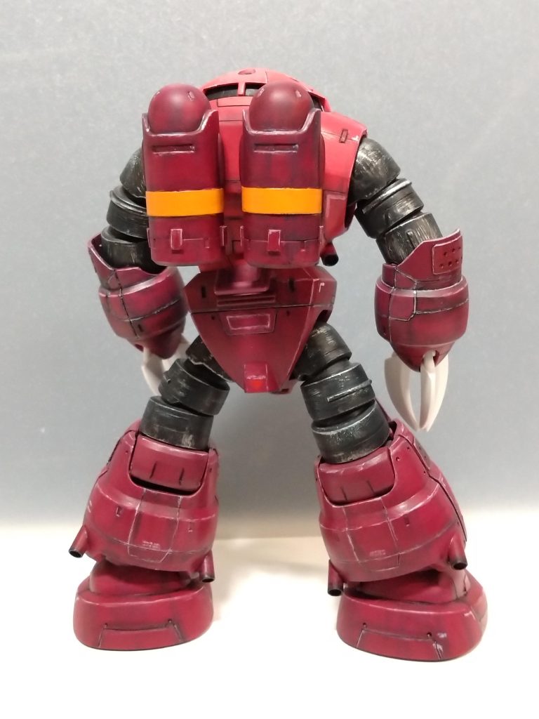 バックショット。気まぐれでプラ板張った所をオレンジイエローで塗りました。