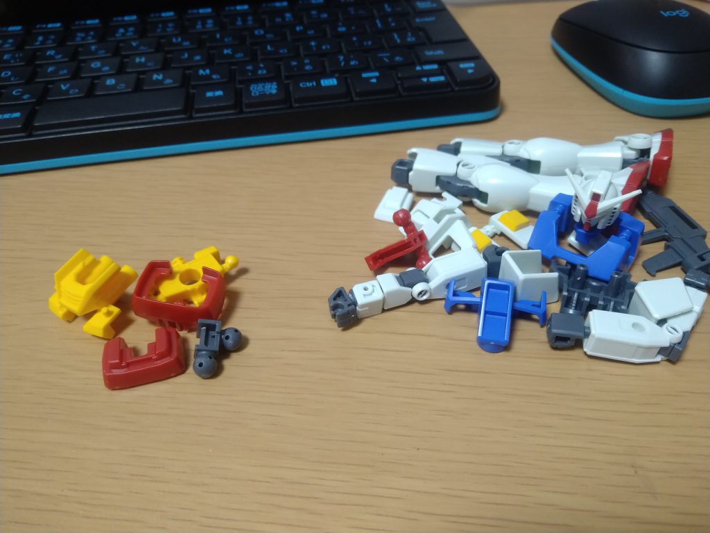 EGガンダムをバラして…