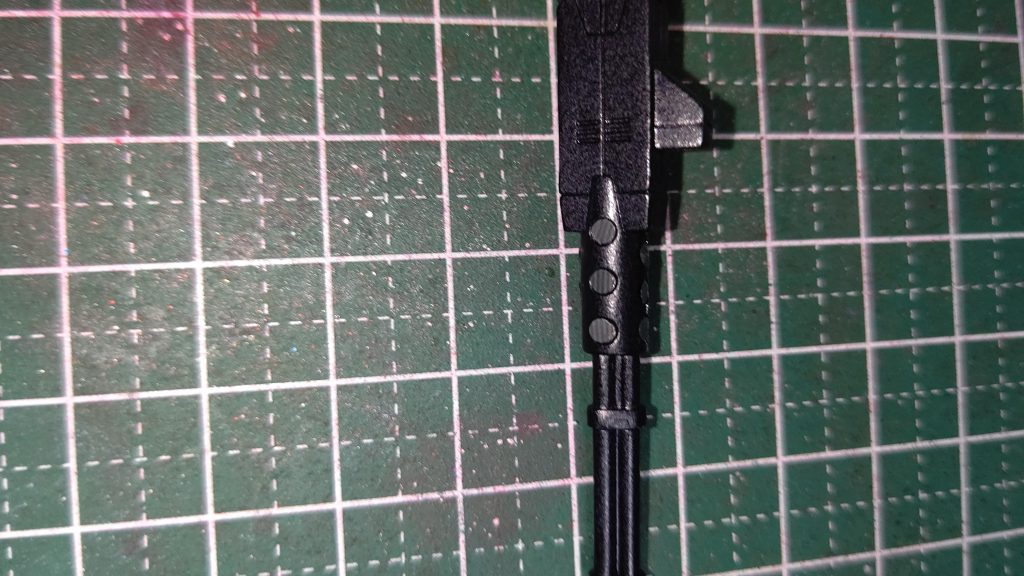 銃身の穴は塗り分けで表現が難しかったのでシールを使用しております……最後までご覧いただきありがとうございました♪