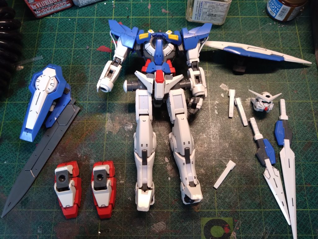 この粗々から頑張ってリペイントしたので褒めてやってくださいw