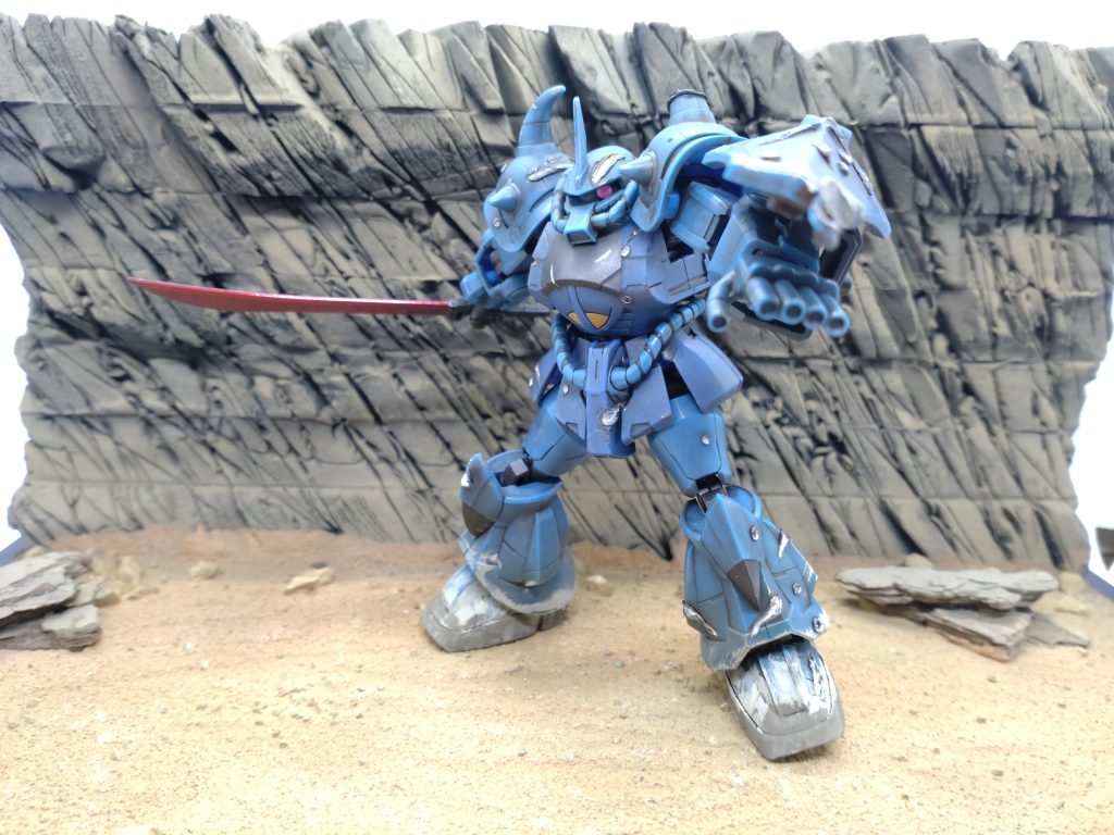 冗談はさておき、なんとなくそれっぽくはなったんですが、やはりダメージ加工はまだまだ練度不十分ですね。今後さらに練習していこうと思います。