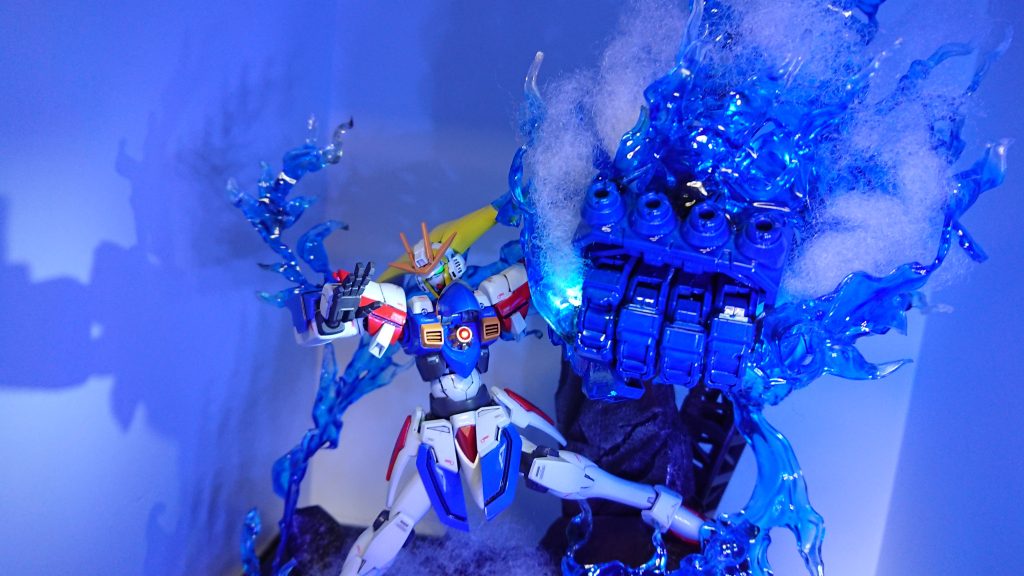 蒼き炎のパンチ‼️(°∀°)青キレイですね✨対の存在なので同じ技が使えます