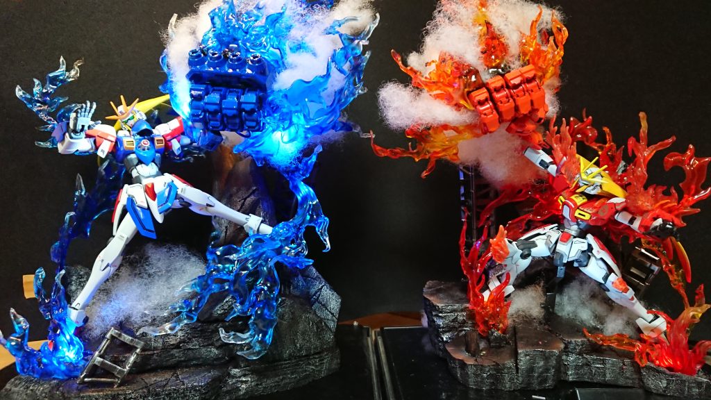 これがやりたくて😅自分の部屋(基地)はこんな感じに飾っています蒼き龍、紅き虎ですね