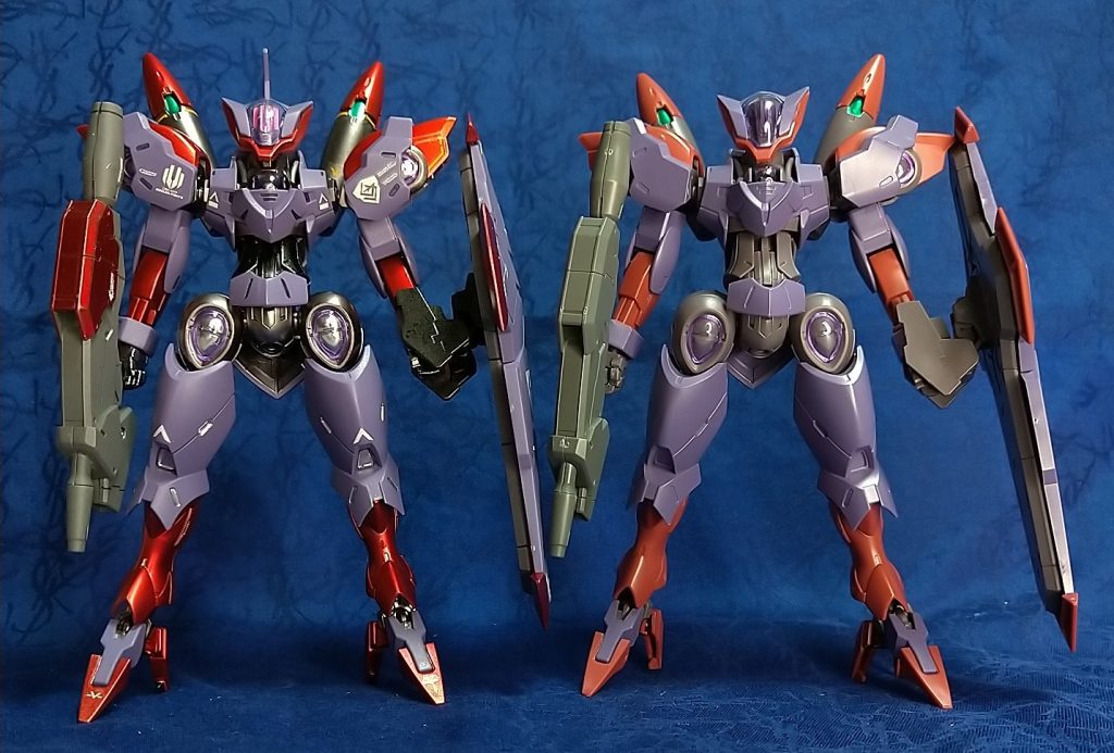 右は素組みのベギルペンデ。アンテナが折れてしまいました。今後、ドミニコス隊仕様で塗装しようと思います。