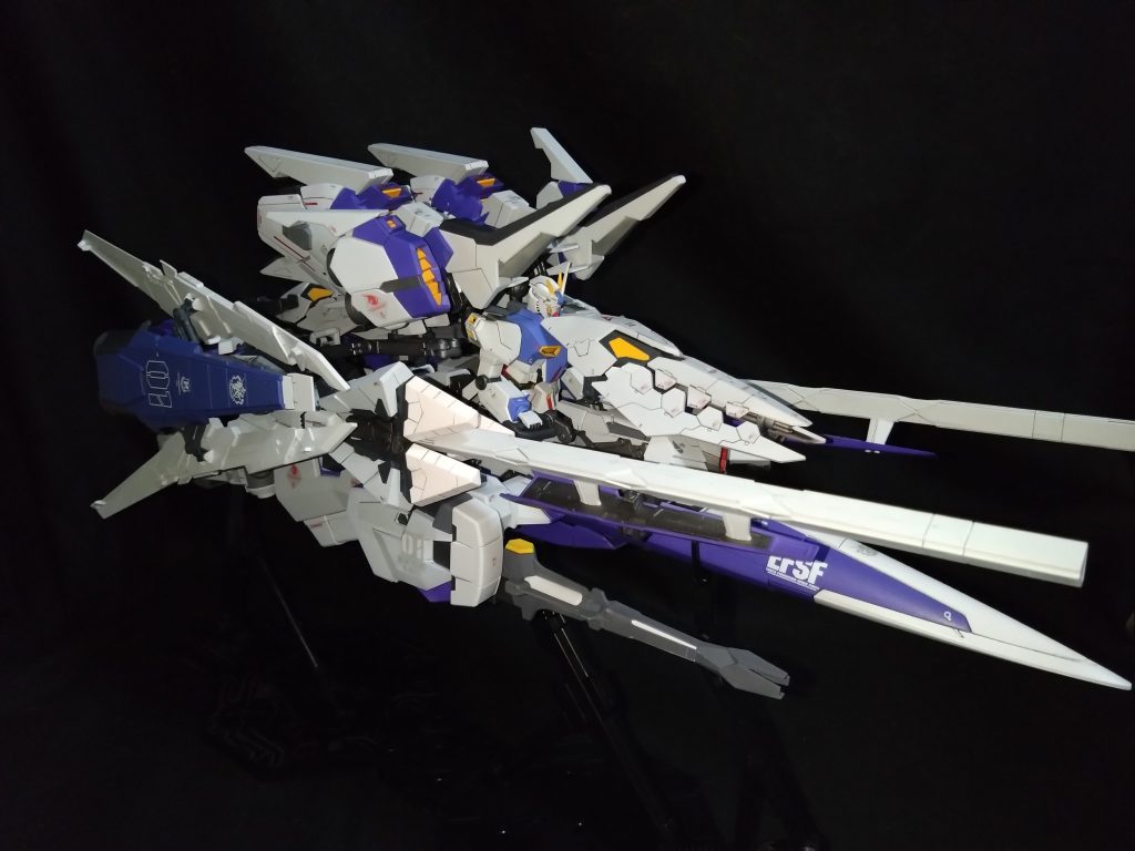 PHBWS(パーフェクト・バック・ウェポンシステム)                      サポートメカの完成形態で高火力かつ高機動による拠点強襲ユニットになります。           アクシズへの侵攻時に乗っていく妄想をして勢いで作りました😁