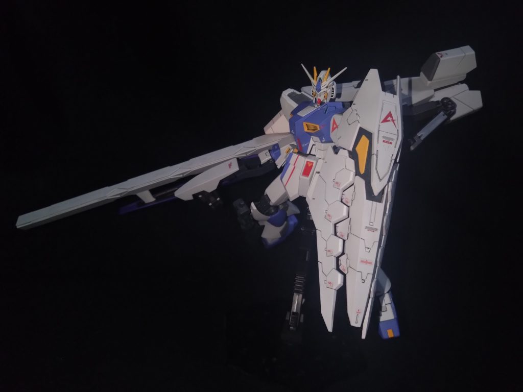 ロングレンジビームランチャー装備        ロングレンジフィン・ファンネル代わりに長物を背負わせました😁