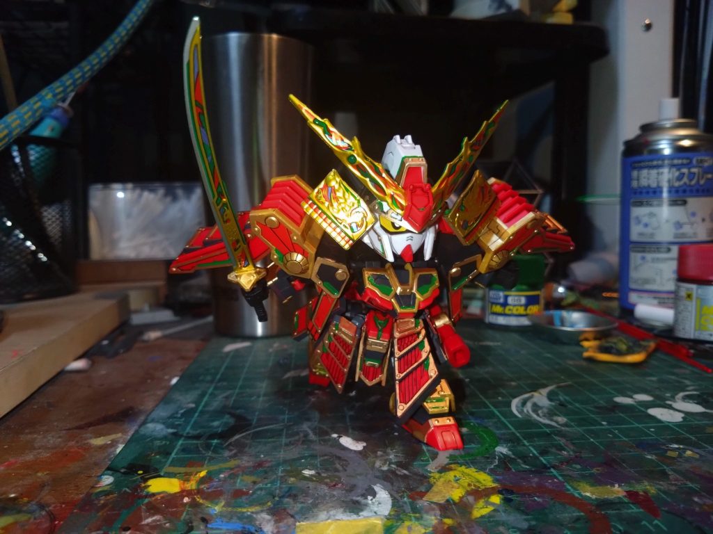 今回は勢いで作った割に上手く可動域の拡張ができたと思います😁　　　　　　　　　　　　　　　　　ただ、いかんせん肩アーマーと兜の干渉がデカすぎて兜のポロリが課題になりました(^_^;)　　　　　　　時間作ったら首の延長に取り掛かってもいいかな？　　復活の輝羅鋼、また良きコンテンツが出たので集めたいですね👍