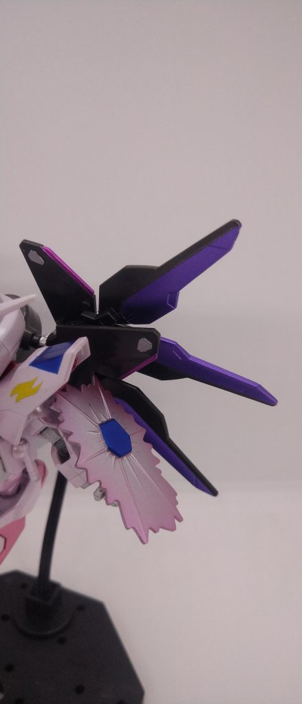 ビームシールドもストフリが水色なのでピンクにしました