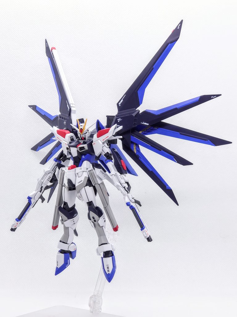 ビームライフルは2丁持ちにしました。