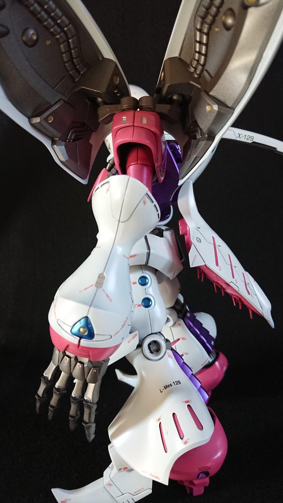 細部の塗り分けはエナメル塗料です。