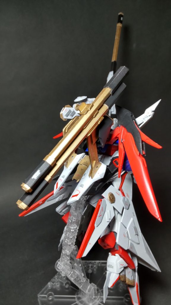 ドゥンドゥンドゥンドゥン...ドゥンドゥンドゥンドゥン...