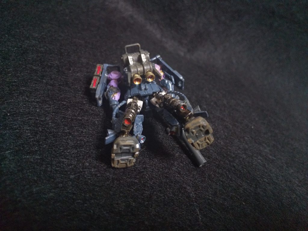 バックショットその２。一応ウェザリングもしたのですが、ちょっとしたことで壊れそうであまり汚せませんでした。もうアーティファクトには手を出すまいと決めたのですが、なぜか手元にウイングガンダムが…。最後までご覧いただきありがとうございました。