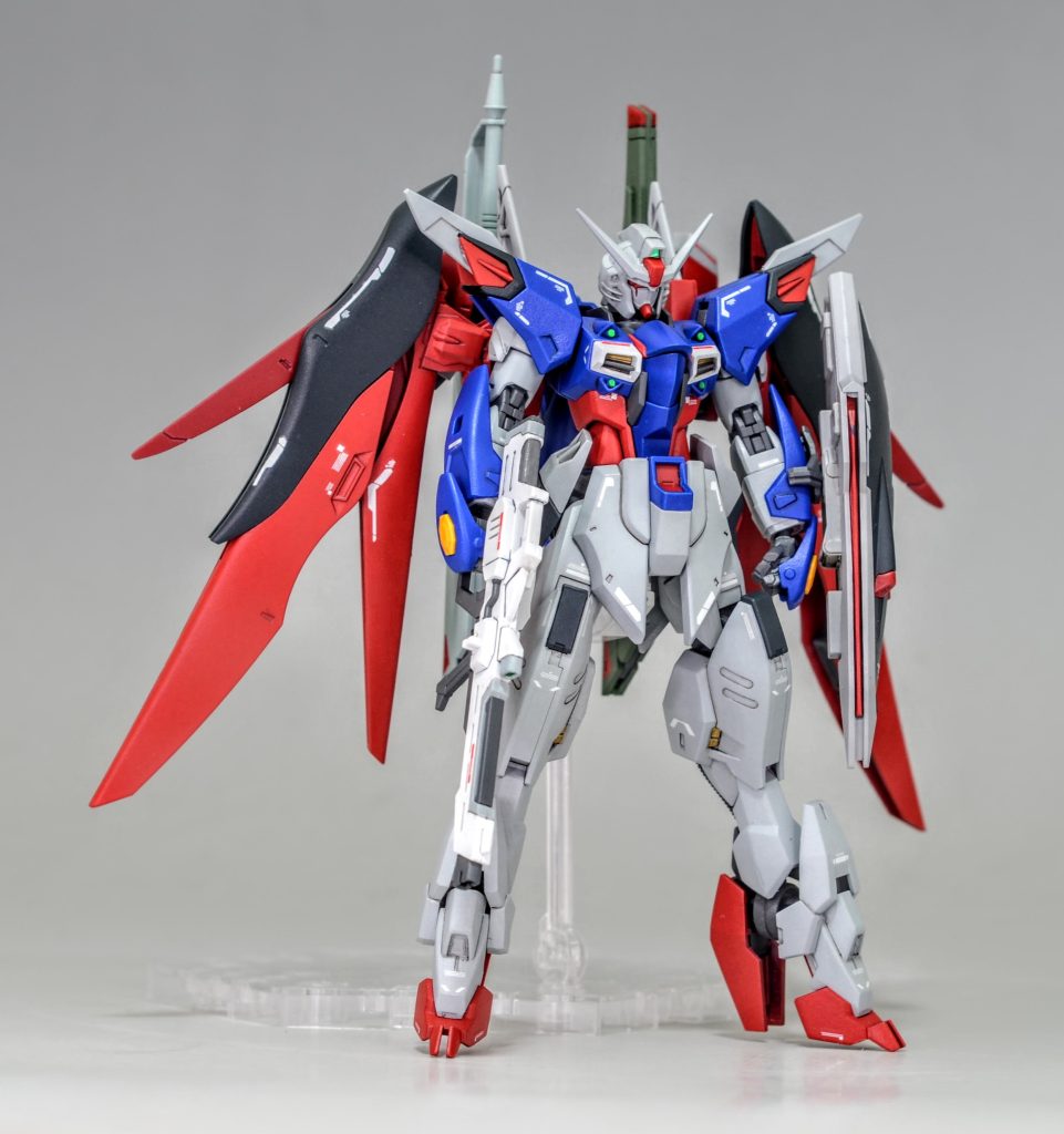 胴体と武装はイモジャ、頭部と腰、両腕はデスティニーを使用しましたまた悪魔感を出すため脚部をグレモリーにする案を採用しました