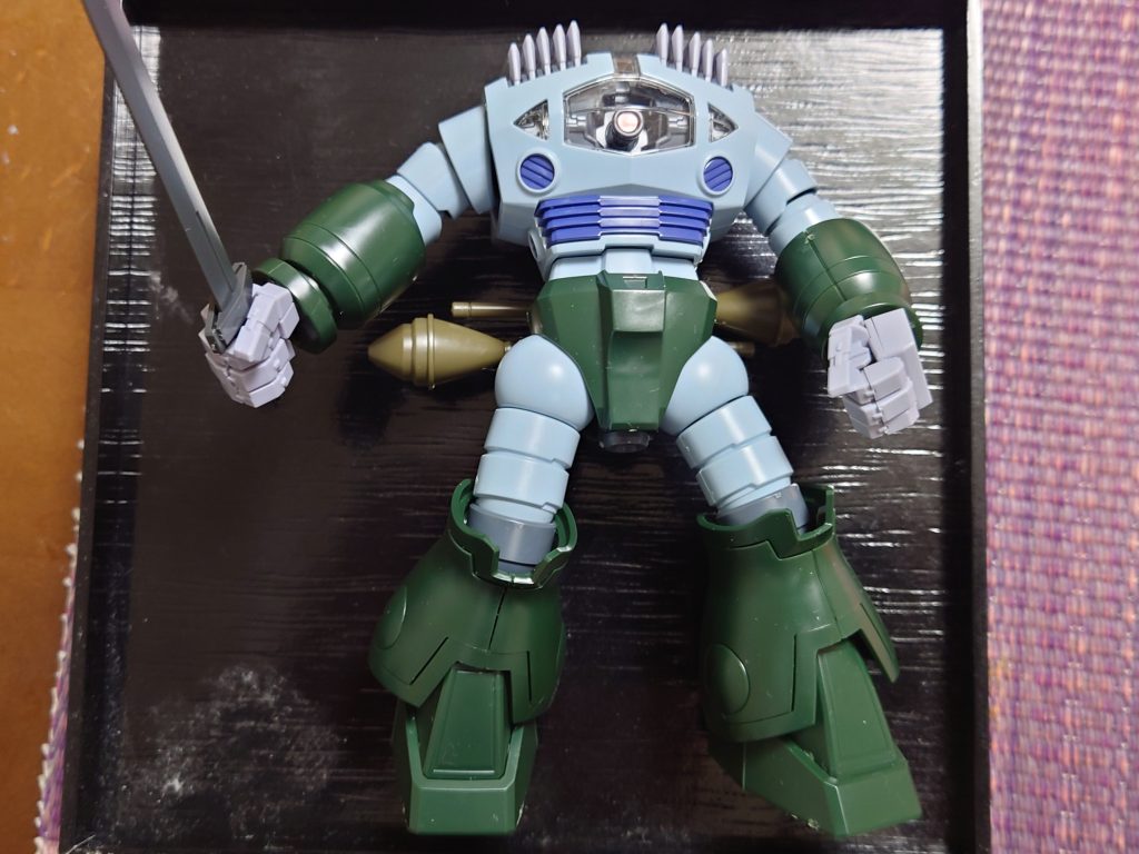 ジャブロー攻略戦仕様の基本カラーは、グリーンベースでしたが、このカラーリングなんとも気に入らなかったので、設定無視して好きに色チェンジしちゃいました!最後までご覧いただきありがとうございました!