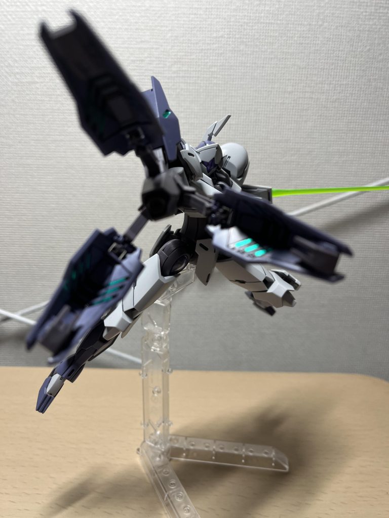 とりあえずSEEDポーズ!