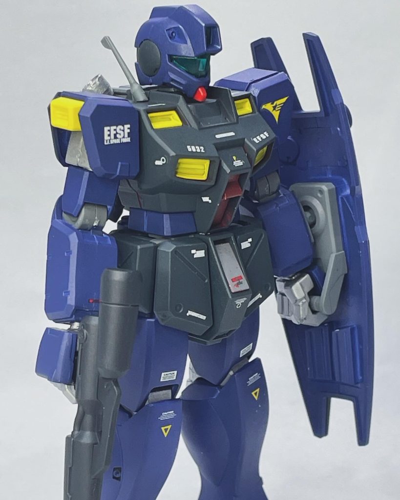 以前のマラサイと同時期発売とは思えないぐらい合わせ目が多いからそこそこ苦労。