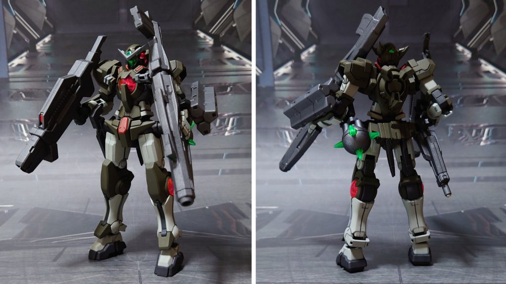 フル装備状態で前後ろ。NGNバズーカは、砲口を開口してディティールアップ、後部を上下逆(マガジンが上側)になるように接続し、構えやすくしました。