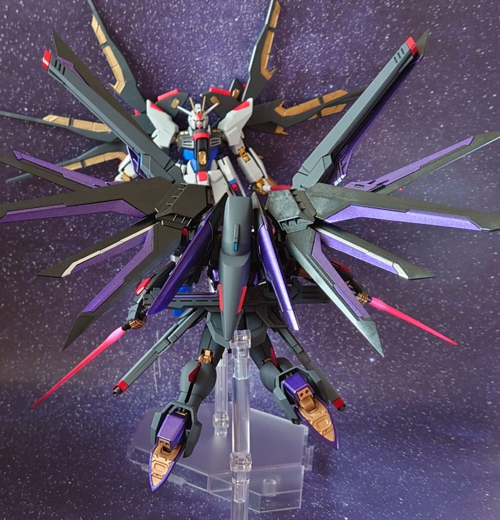 黒いフリーダムを駆る人物、その正体は……“君を倒し、僕が本物の“キラ・ヤマト”になる！”“君は君だ、何をしたって僕にはなれない！”