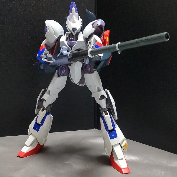 ミカエリスとZガンダムとのミキシングを制作中です。※因みにミカエリス作品は6体目です。今回の作品のイメージはエルガイムmk2です。その為、可変出来るようにしてみようという感じで試しに作ってみました。武装もヘビーメタルの物を装備させてます。後は変形する事で、プローラー形態にさせるように出来ます。脚部の圧倒的可動範囲の広さがあるからこそ出来るものになってます。※正座もできるぞ！あとはカラーリングをどうしようかな。エルガイムmk2みたいにグレー寄りにしようかな。（3枚目）