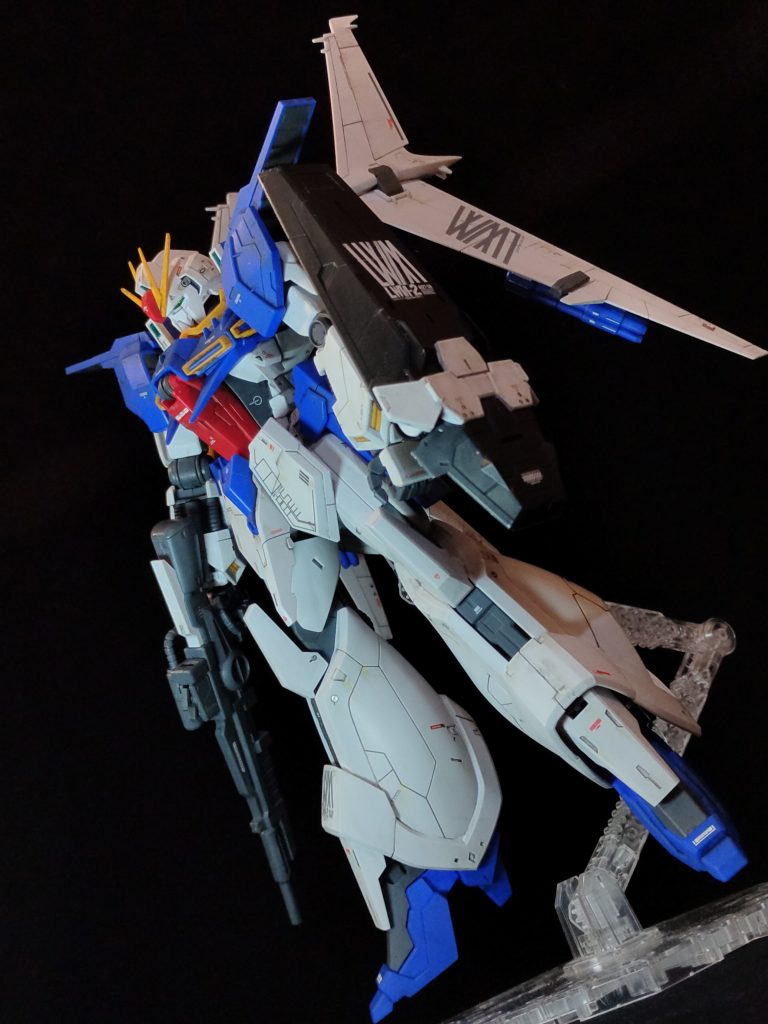 今回も簡単フィニッシュで、スジ彫り追加は無し(元々割と入っているし自分下手だし)