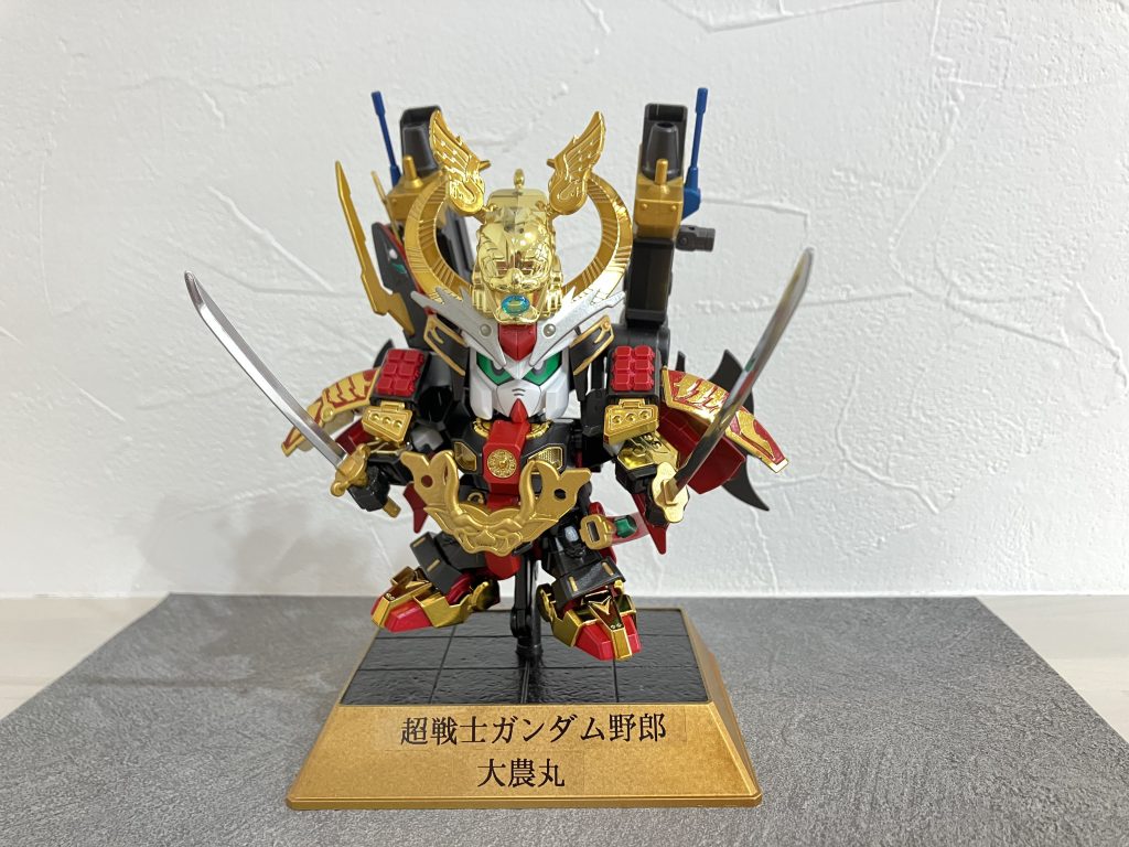 専用台座も準備しました。二刀流も可能です♪