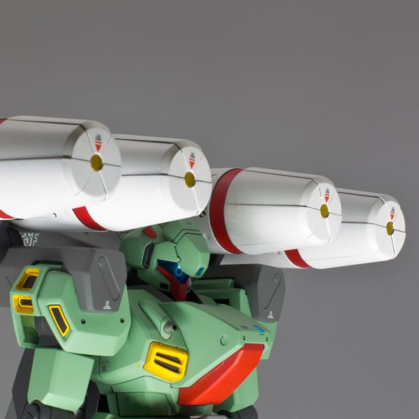 1/144 HGUC RGM-89S PROTOTYPE STARK JEGAN