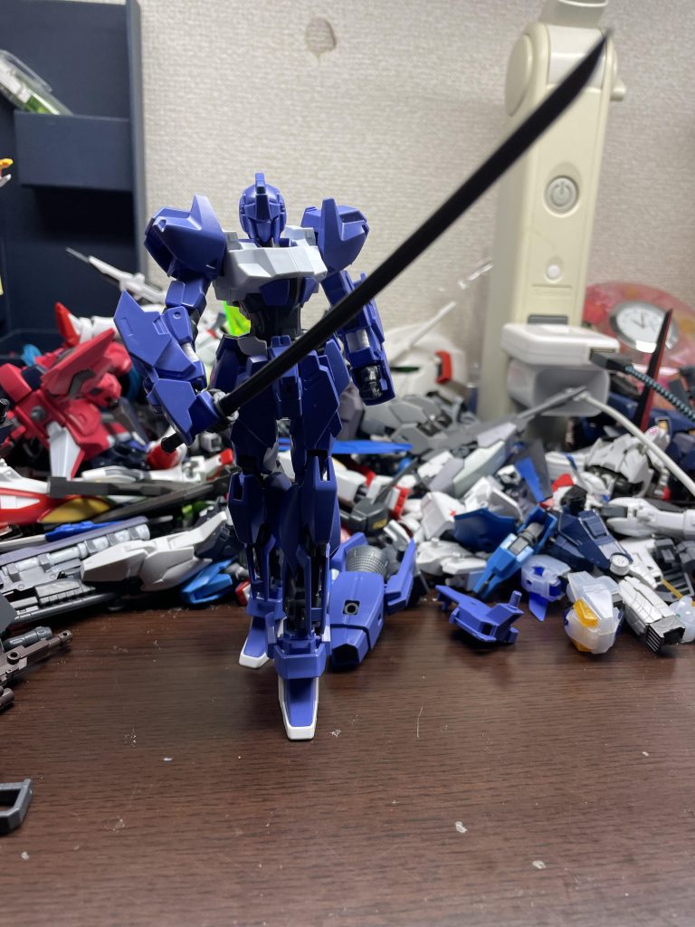 オマケとして、手にした大太刀でなんか色々葬ってきたであろう百万式も置いときます