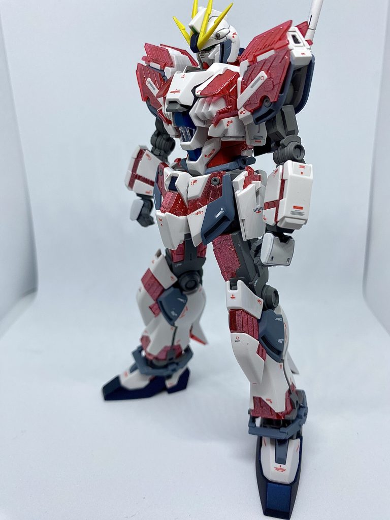 今回は首を1mm延長、顔を0.5mm下げる、膝を加工したくらいで後は特に手を加えてません。手はビルダーズパーツのを使ってます！