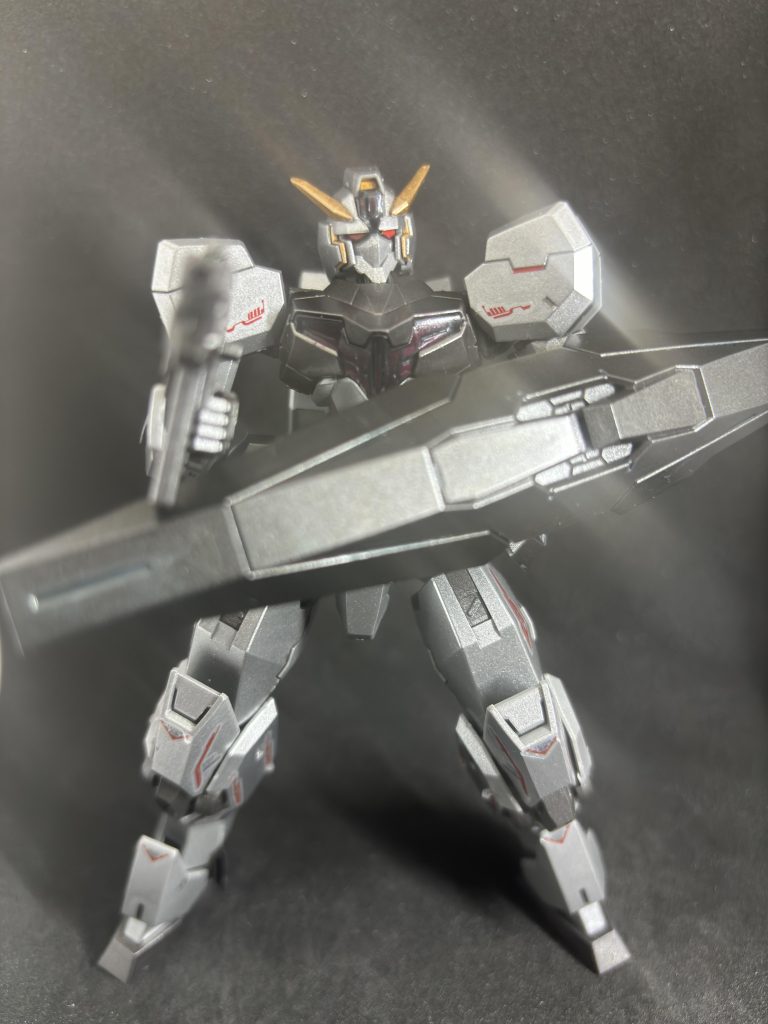 本キットではシールドの造形が一番気に入りました。塗分け完璧かつスライドギミックもあるって豪華すぎです！