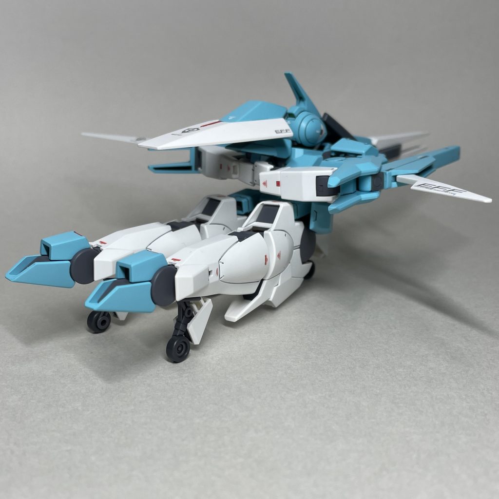 飛行形態（着陸時）うしろ