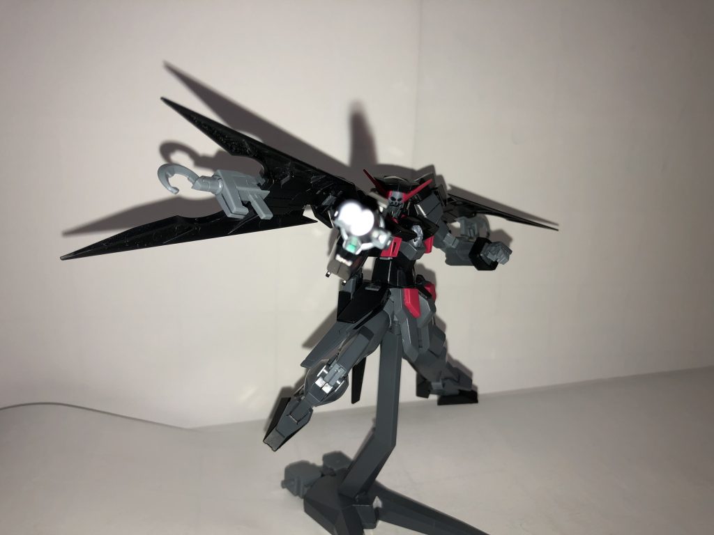 ドッズランサー。クロスボーンバンガードのアレのように先端が飛ぶのかと思ってたけどそんなことはなかった