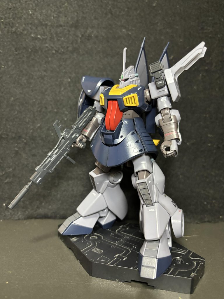 以前ディジェも作ってたのでサクサク組み立てできました仕上げは半光沢で