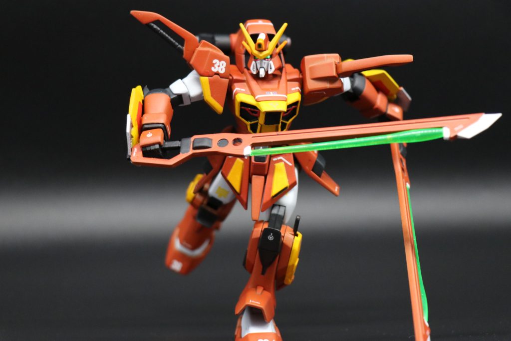 20年前のキットでも足首がよく動くので走るポーズも楽々でした