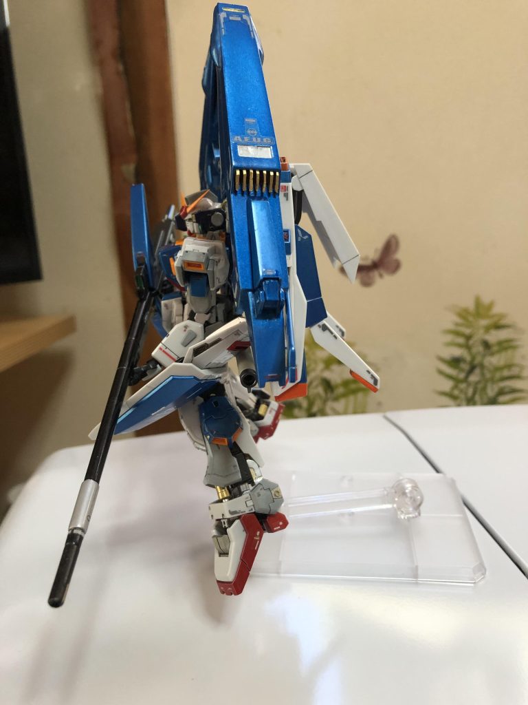 プラ板追加大失敗です。形がバラバラ^_^