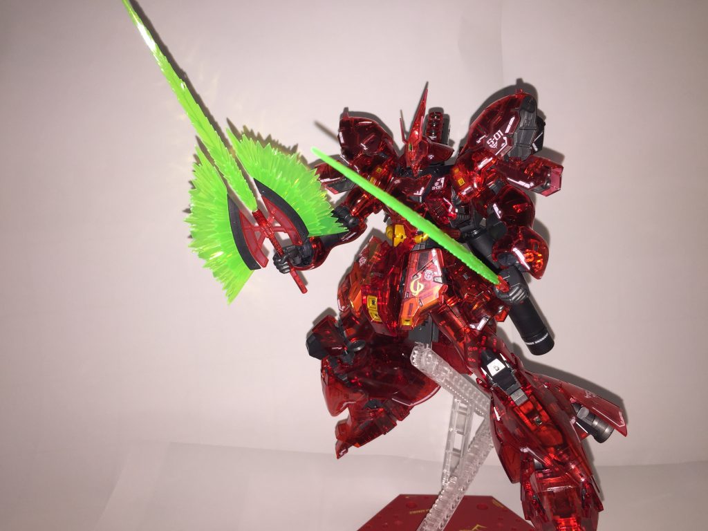 ビームエフェクトもRGらしく派手