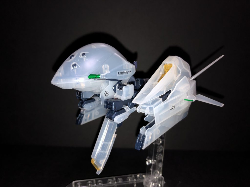 MA形態。STGの機体みたい