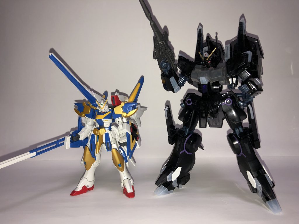 スパロボ30ではどちらも同じMサイズだけどこれだけ差がある