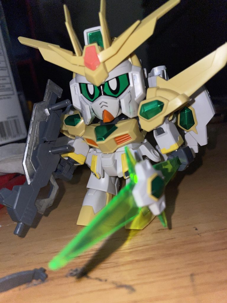 最近スターウイニングガンダムに興味があるのですが、本当に素晴らしいです。ねんどろいどフィギュアを思い出します。おかゆさんところねさんは本当に欲しいです。 (>w<)