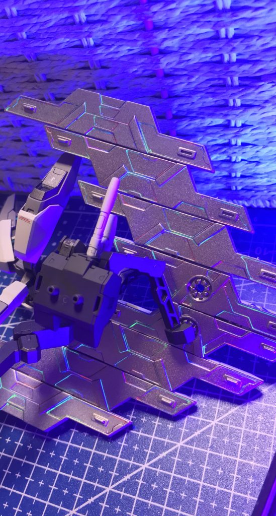 バックパックのサイコプレートは前面、背面ともにパール系で塗装してるんですけど写真じゃわからないですね…残念肉眼で見るとかなり良いんですけどねー