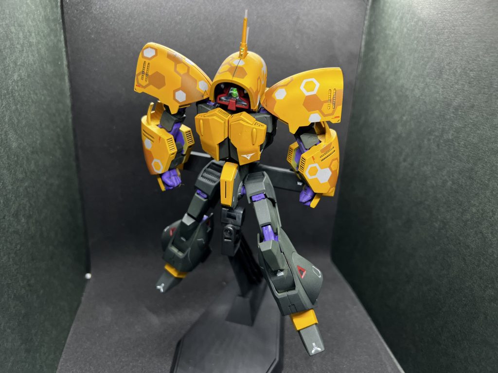 モノアイはHアイズに変更しています。