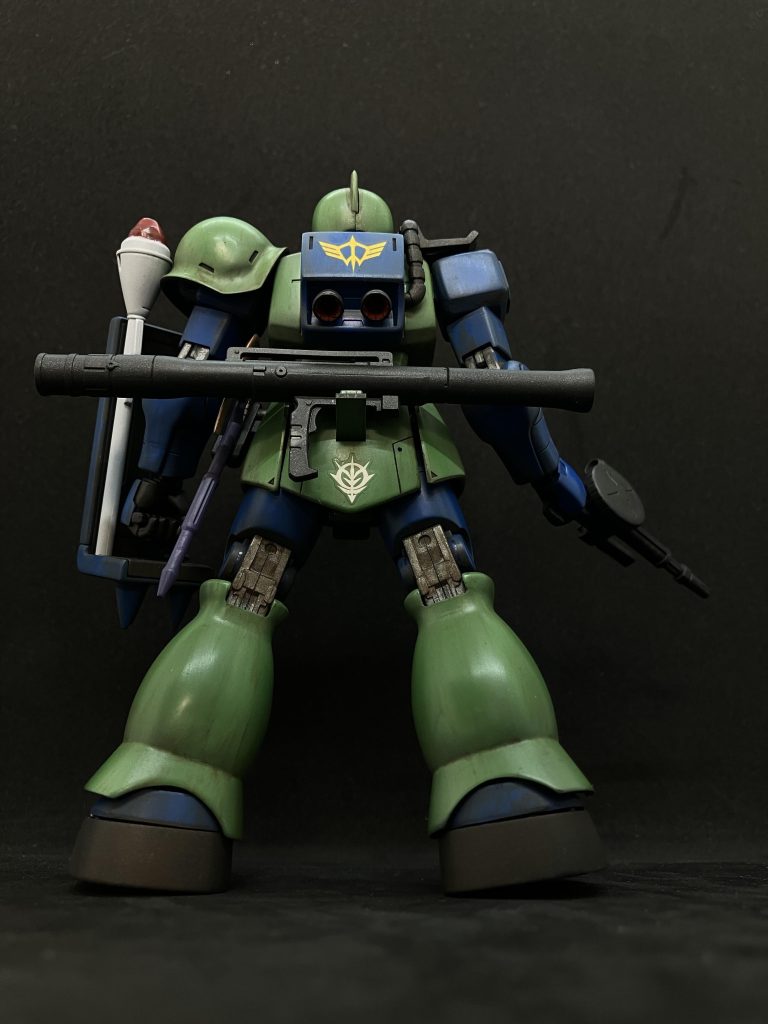 デカールは適当です。